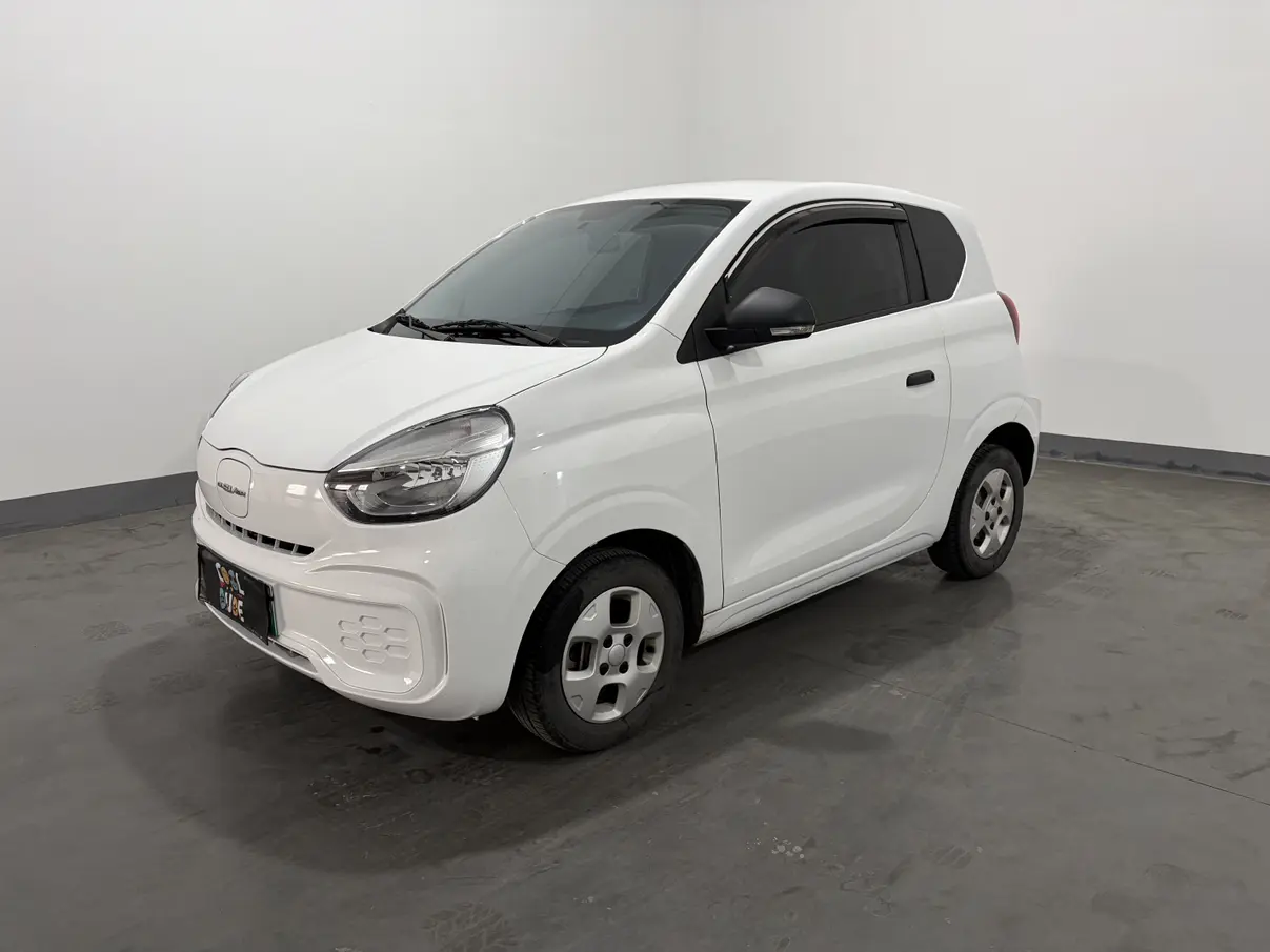 Roewe CLEVER  из Китая