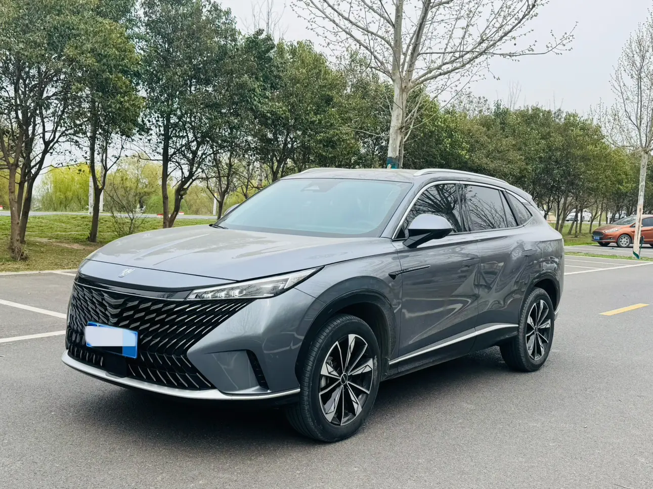 Roewe RX5
