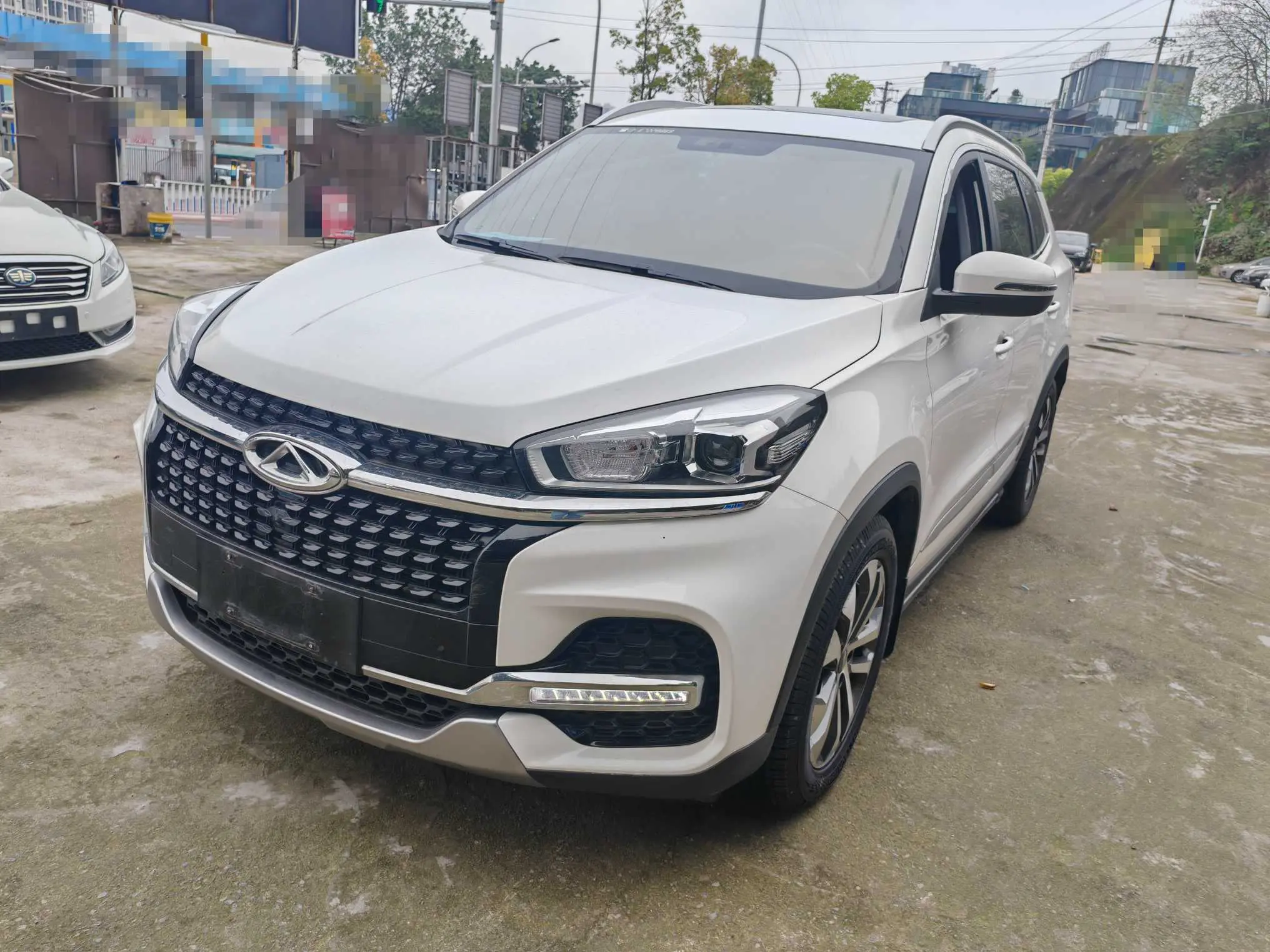 Chery Tiggo 8