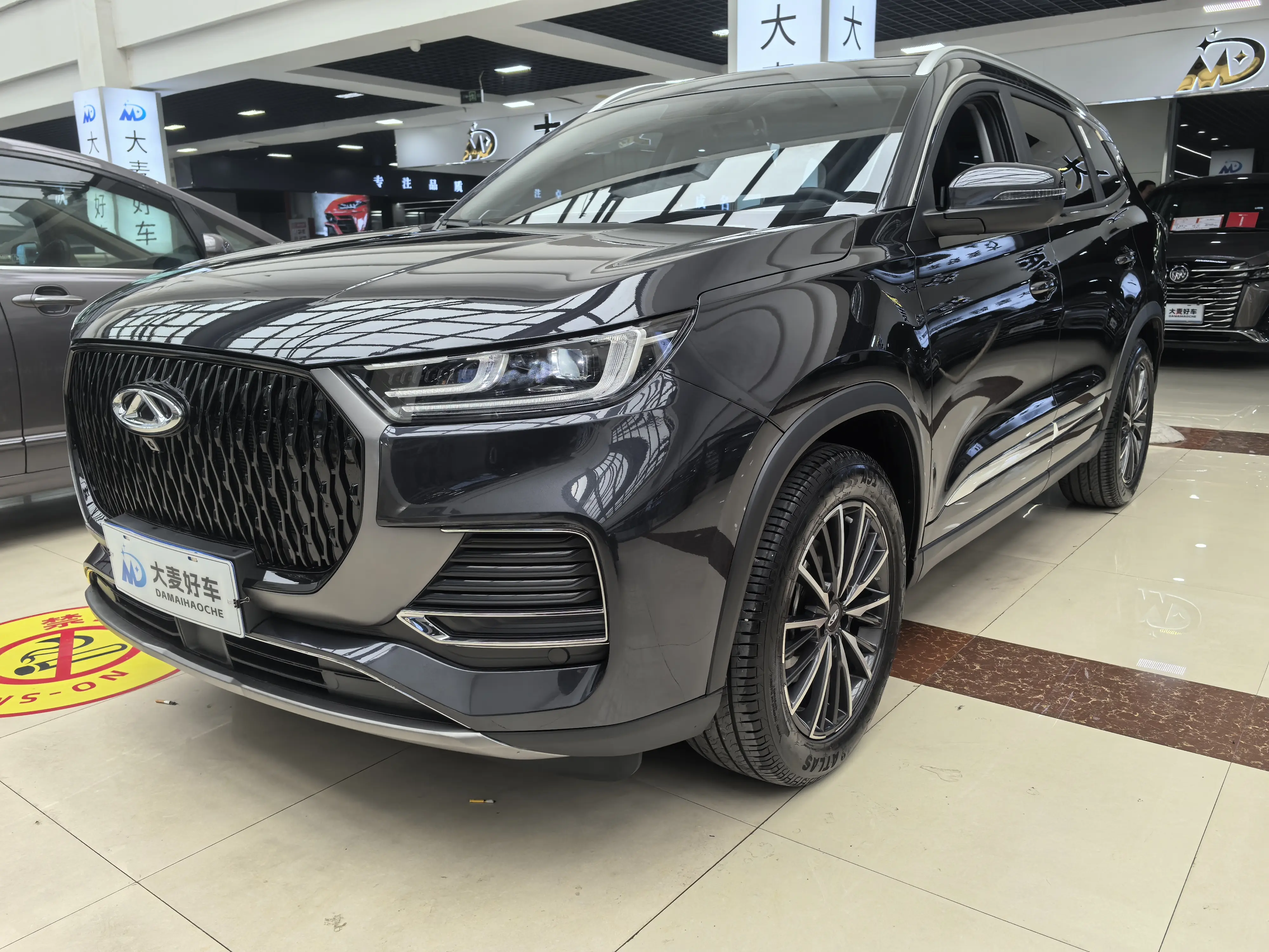 Chery Tiggo 8