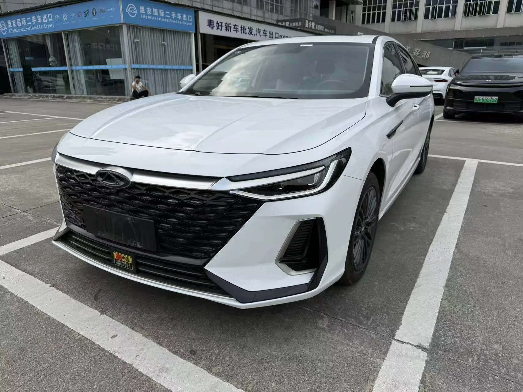 Chery Arrizo 8  из Китая