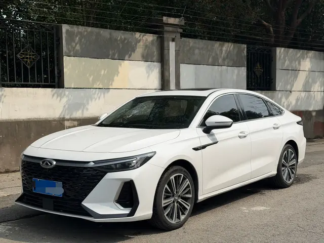 Chery Arrizo 8  из Китая