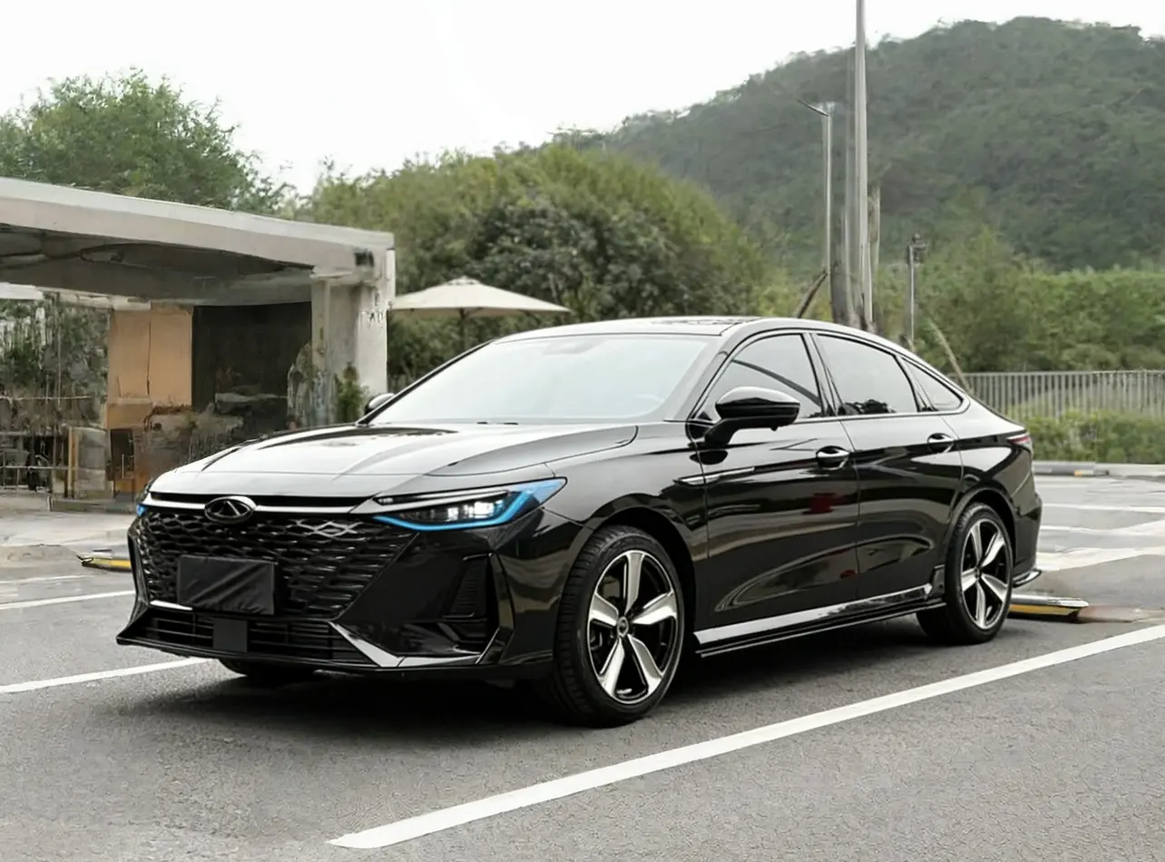 Chery Arrizo 8  из Китая