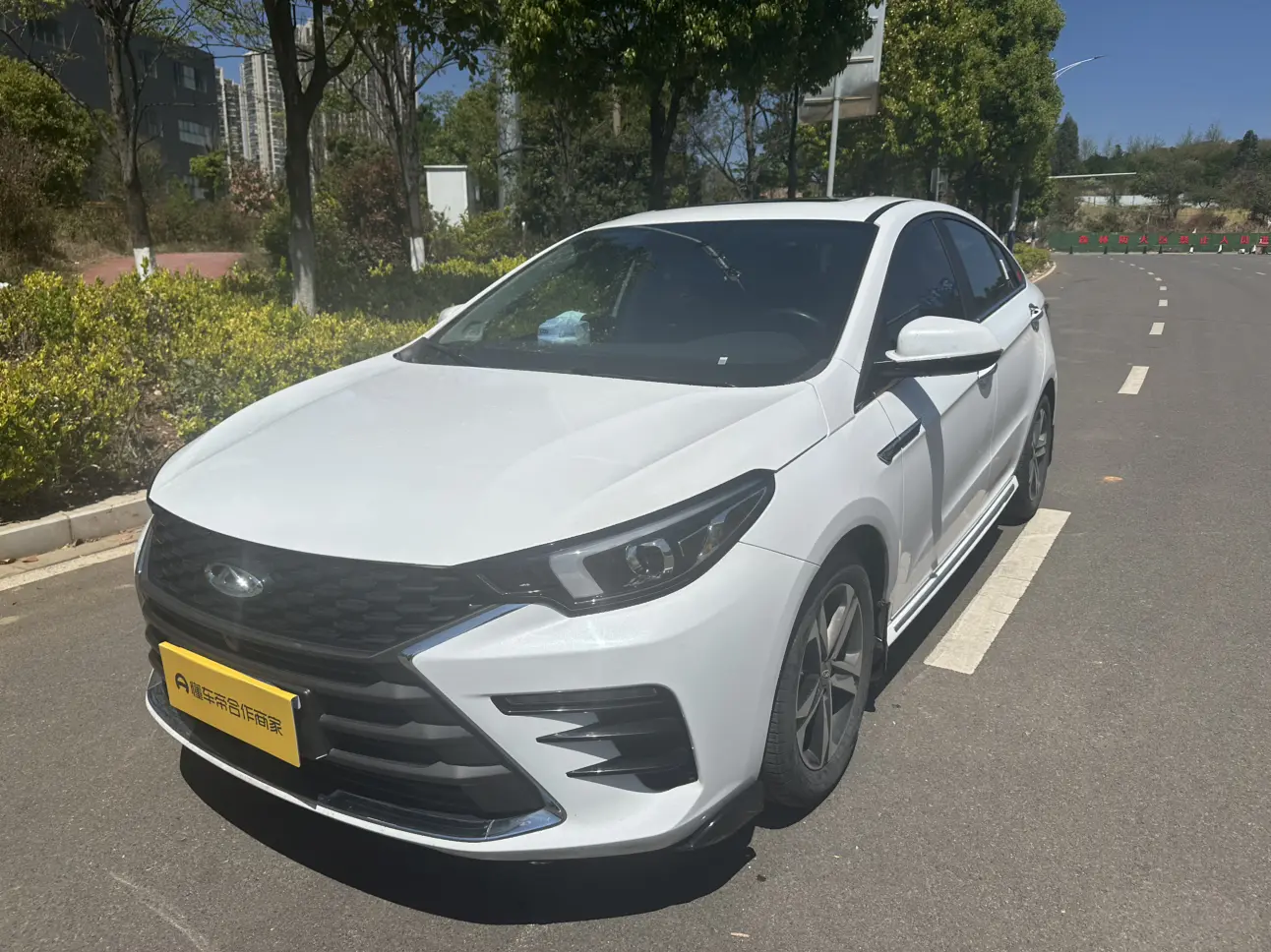 Omoda S5  из Китая