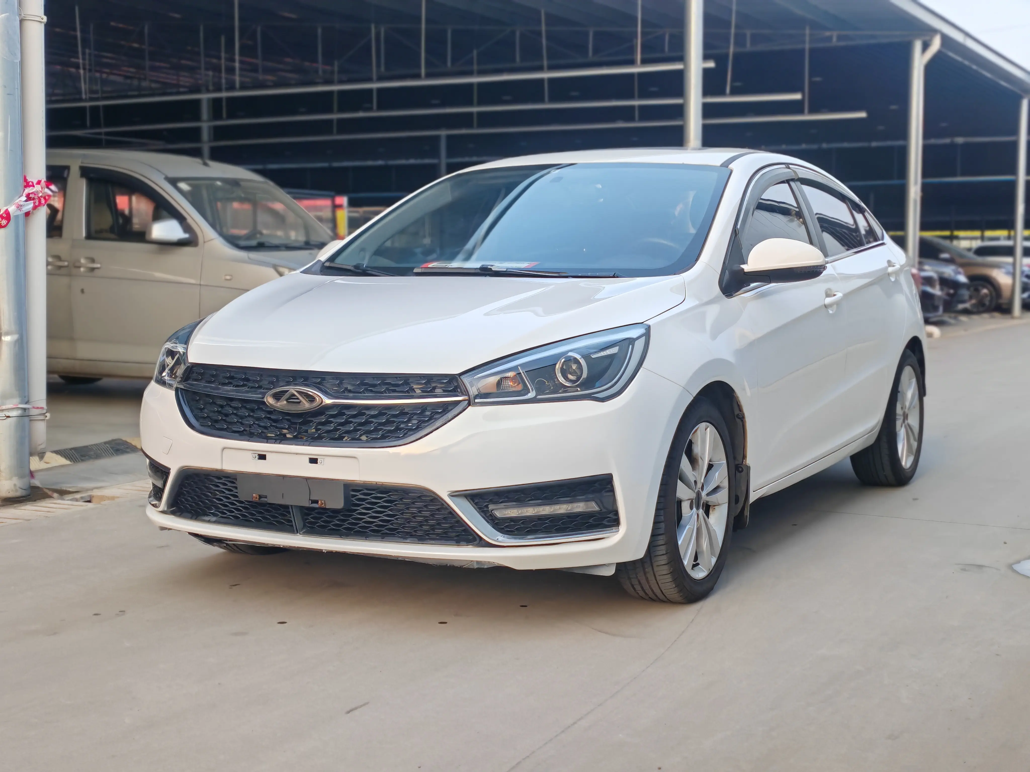 Chery Arrizo 5