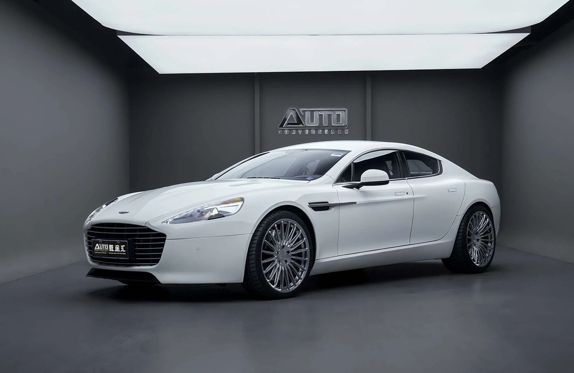 Aston Martin Rapide
