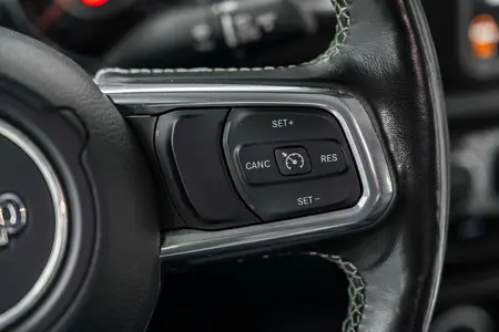 catalog-car-25