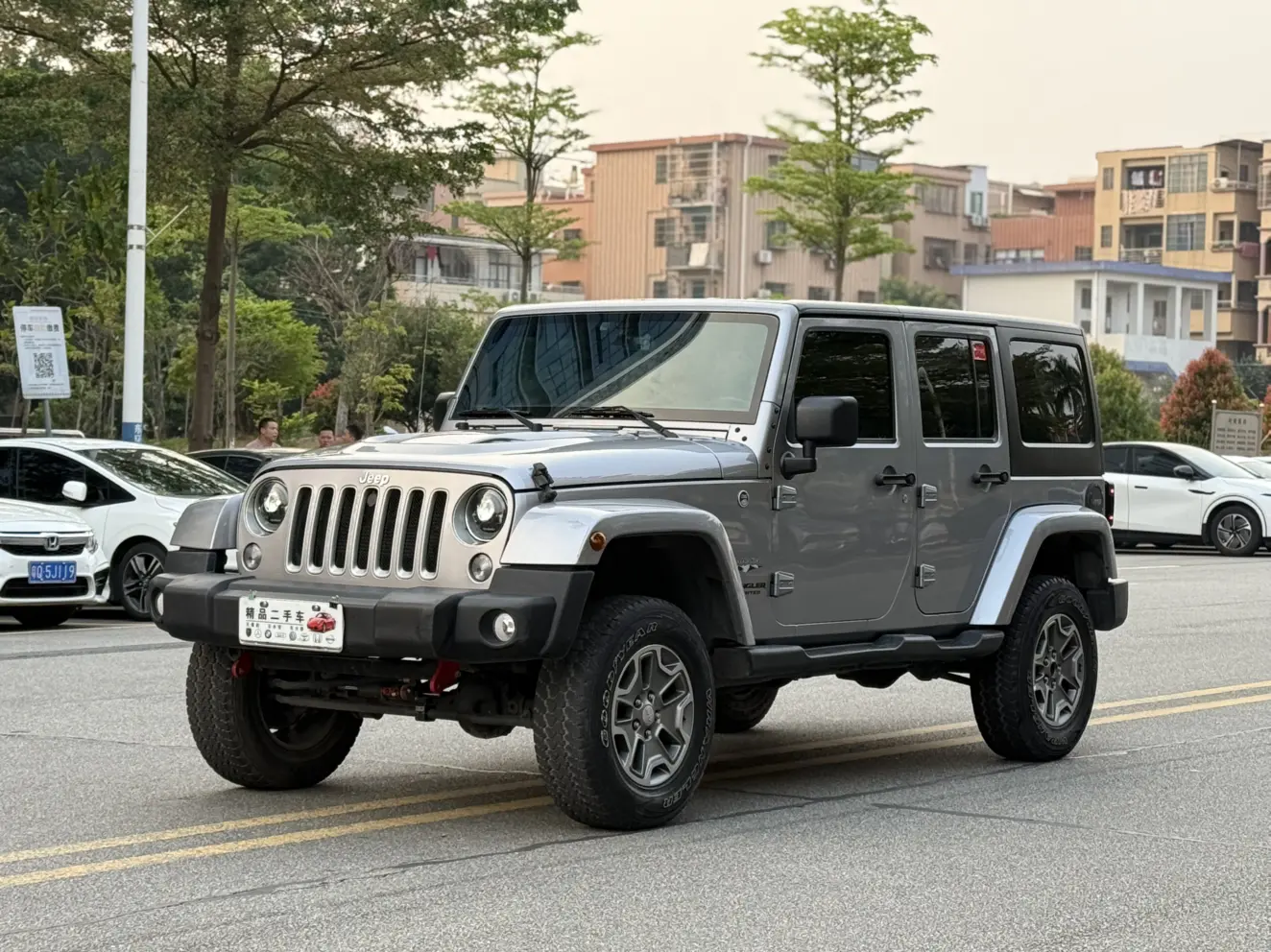 Jeep Wrangler  из Китая
