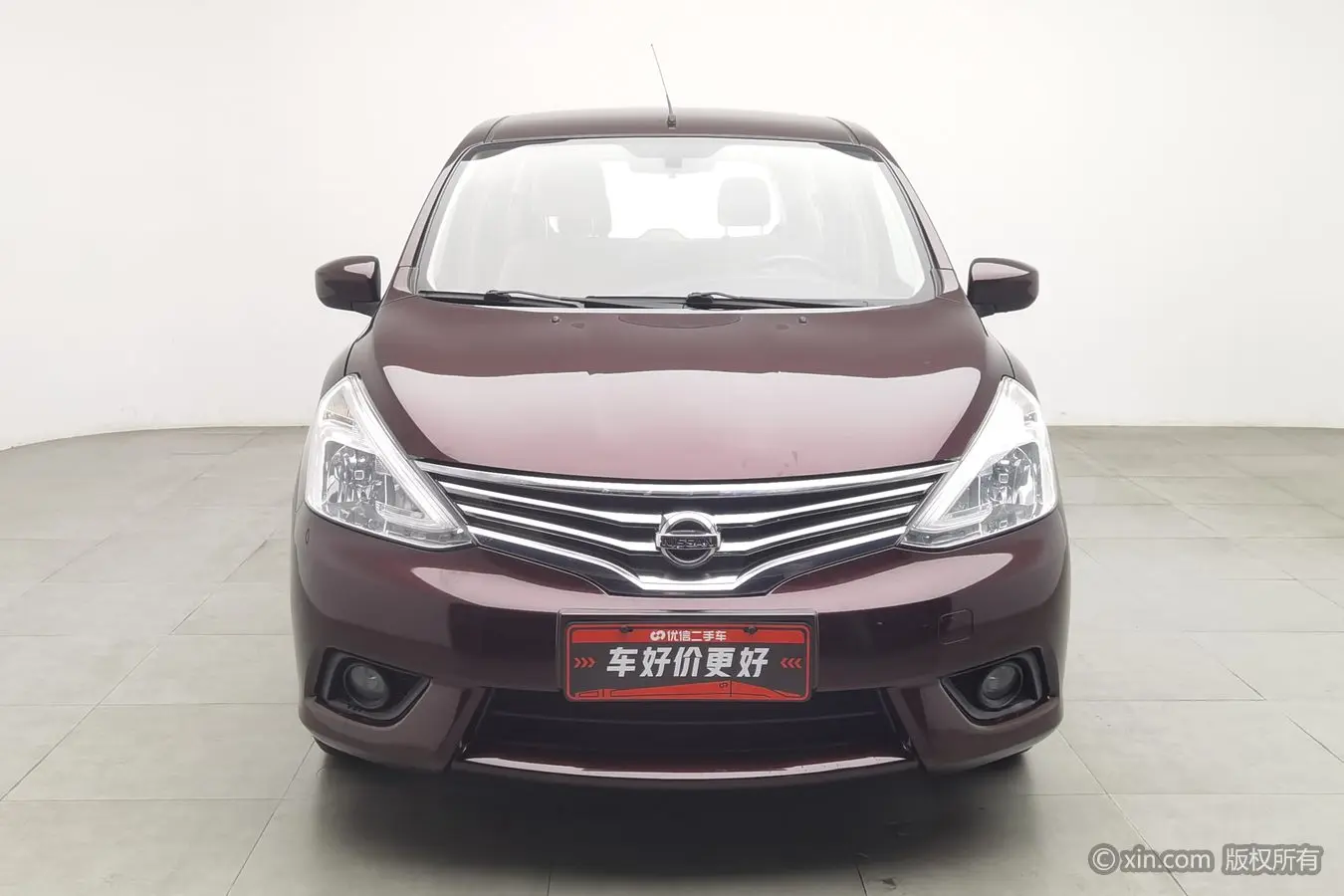 Nissan Li Wei  из Китая