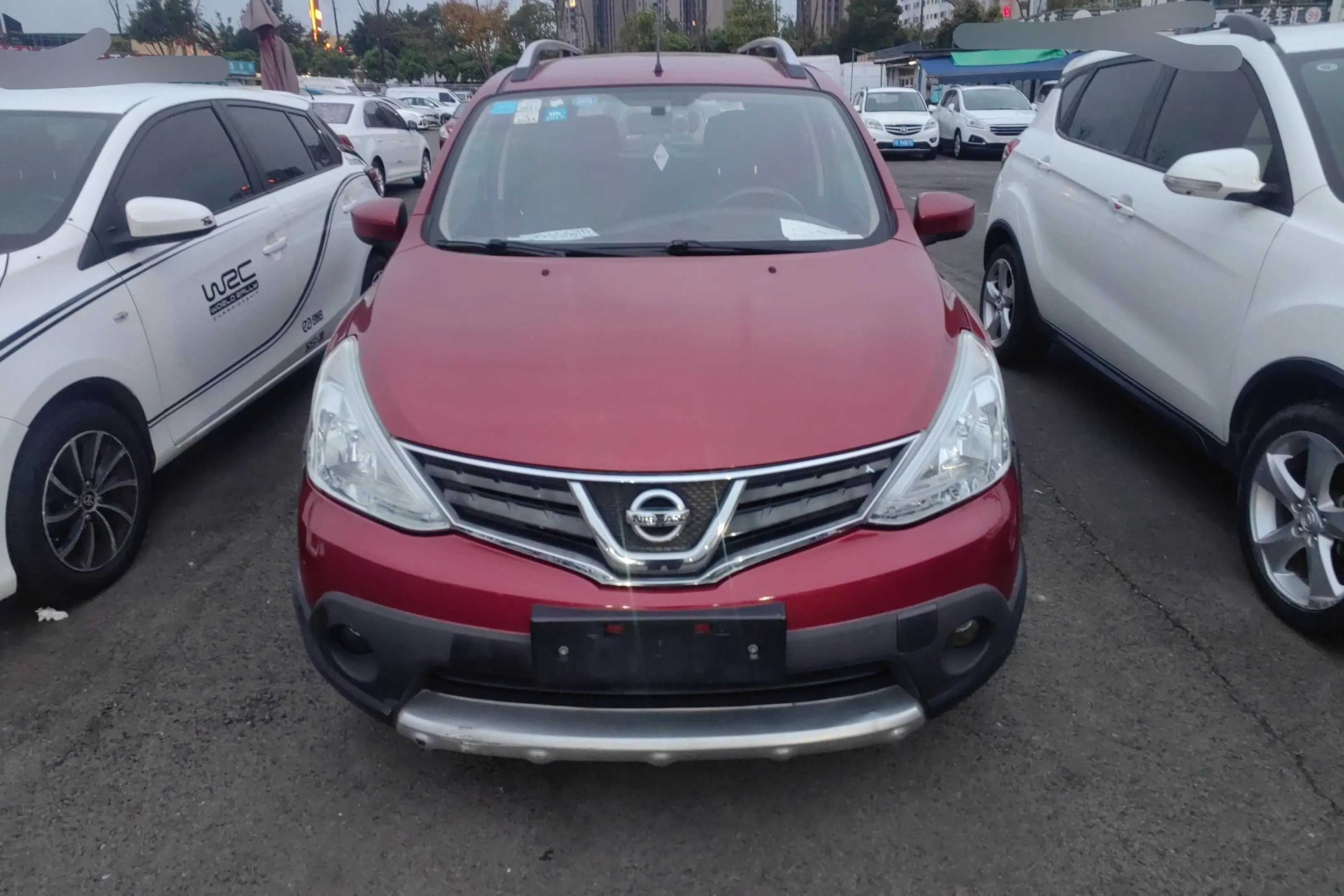 Nissan Li Wei  из Китая