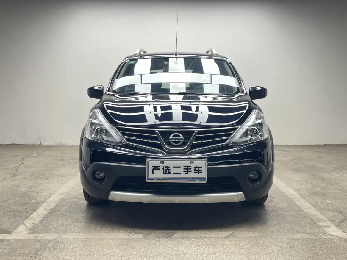 Nissan Li Wei  из Китая