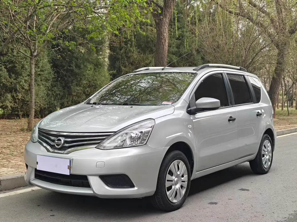 Nissan Li Wei  из Китая