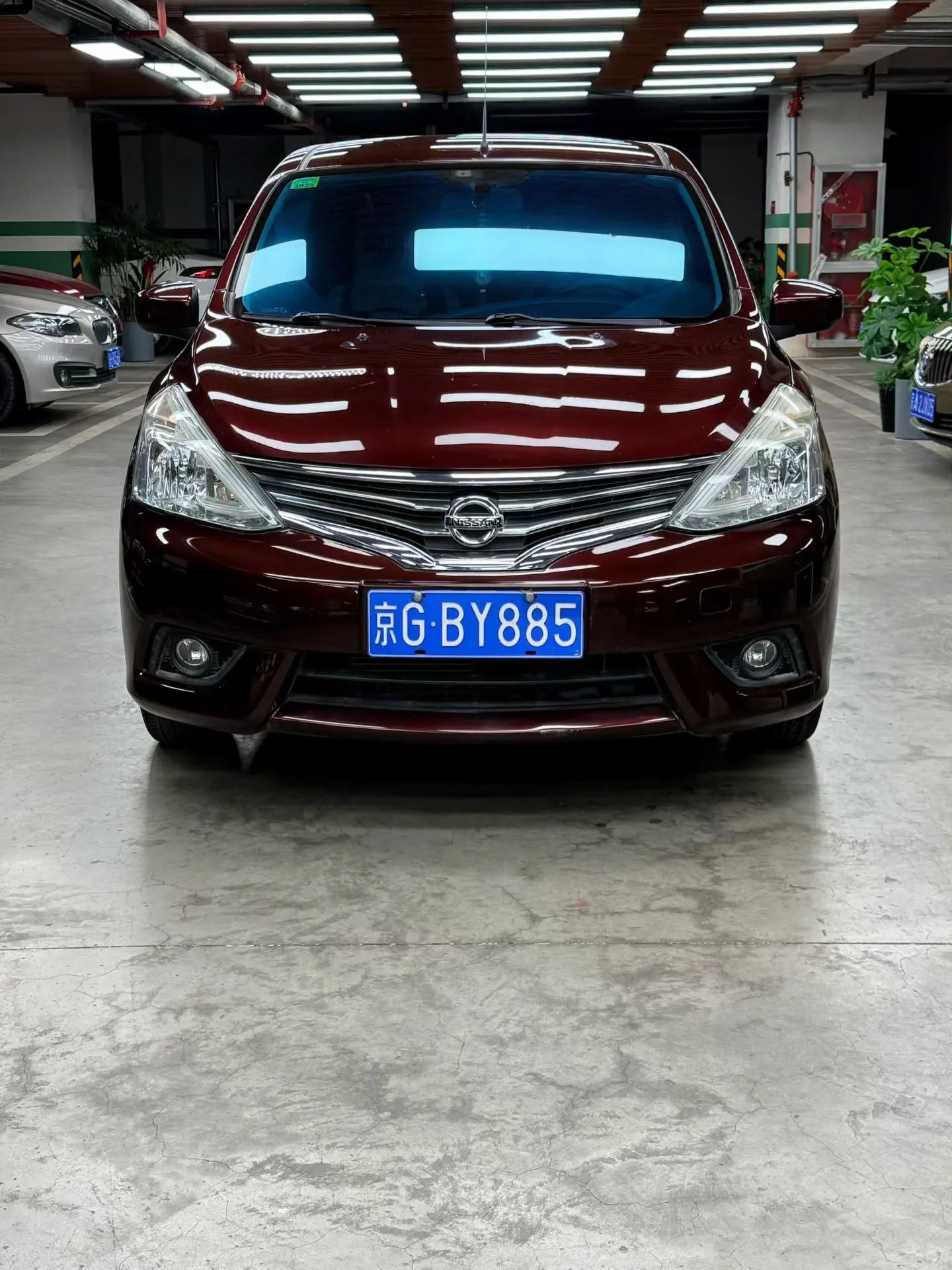 Nissan Li Wei  из Китая