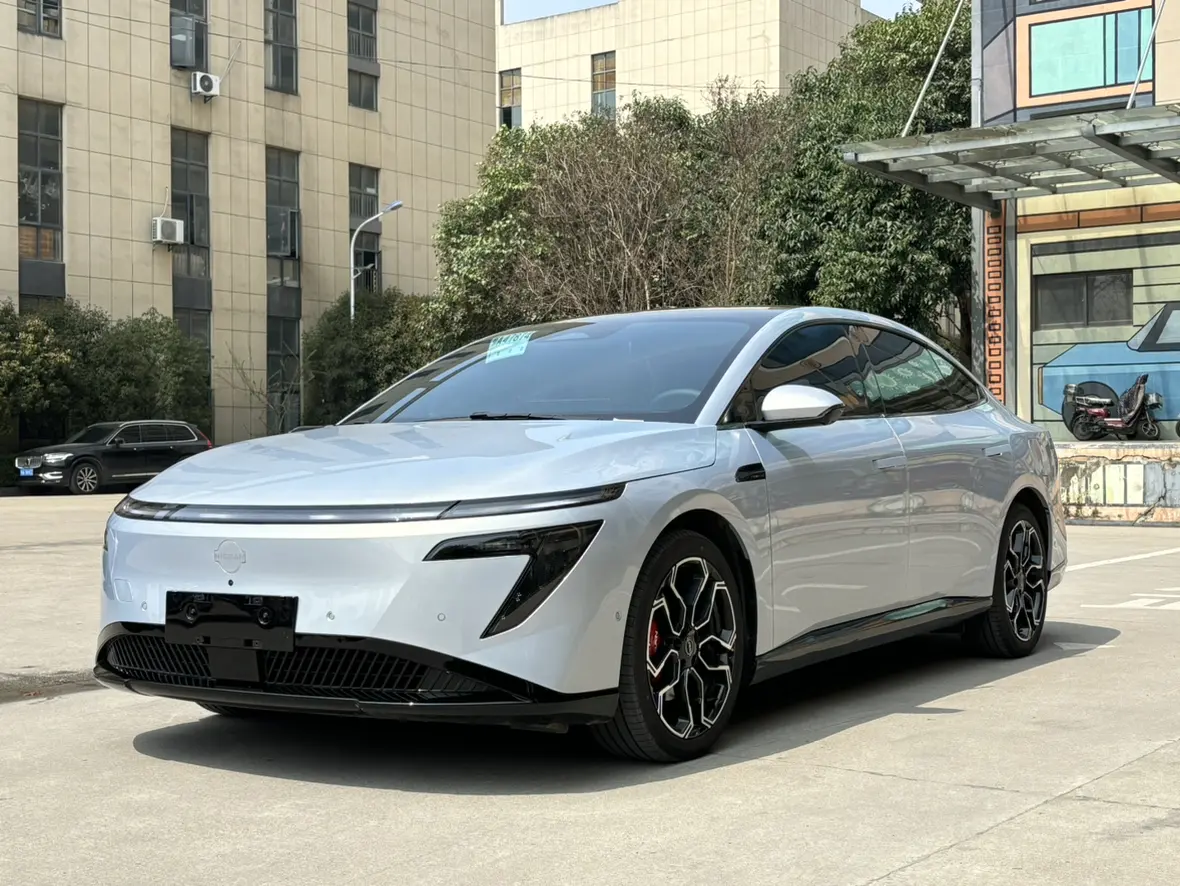 Nissan N7