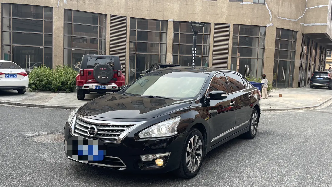 Nissan Altima