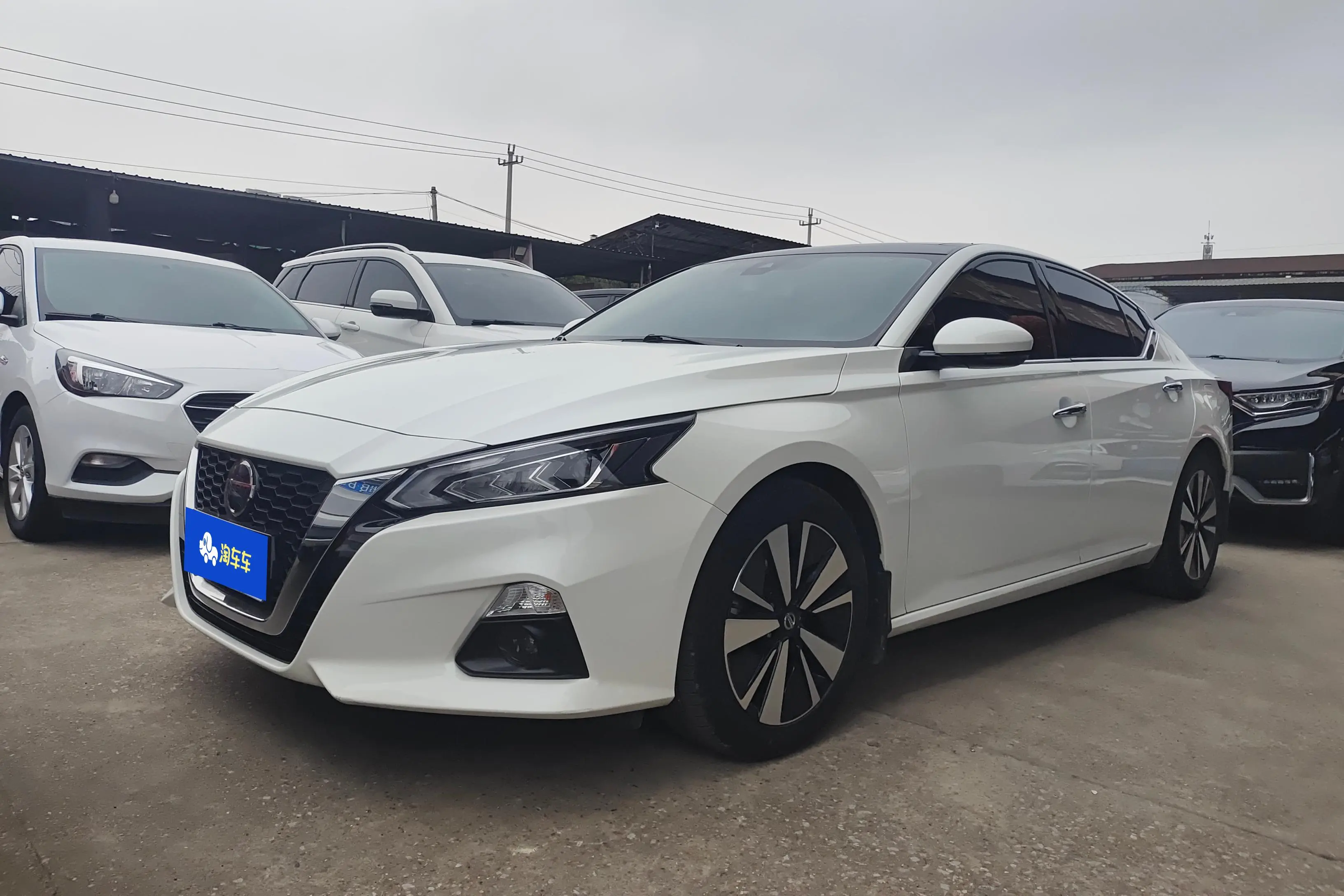 Nissan Altima