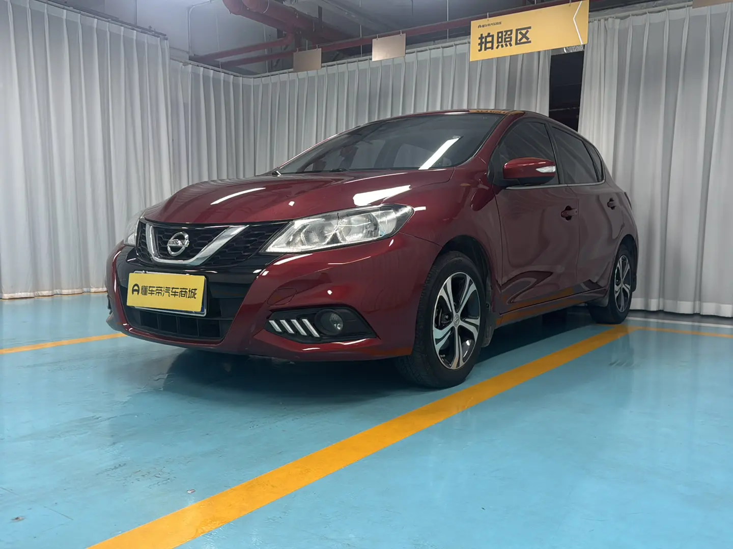 Nissan Tiida  из Китая