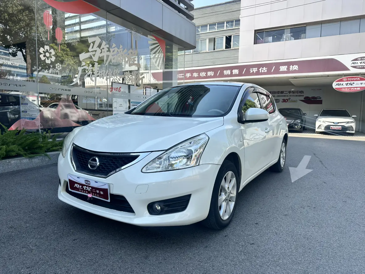 Nissan Tiida  из Китая