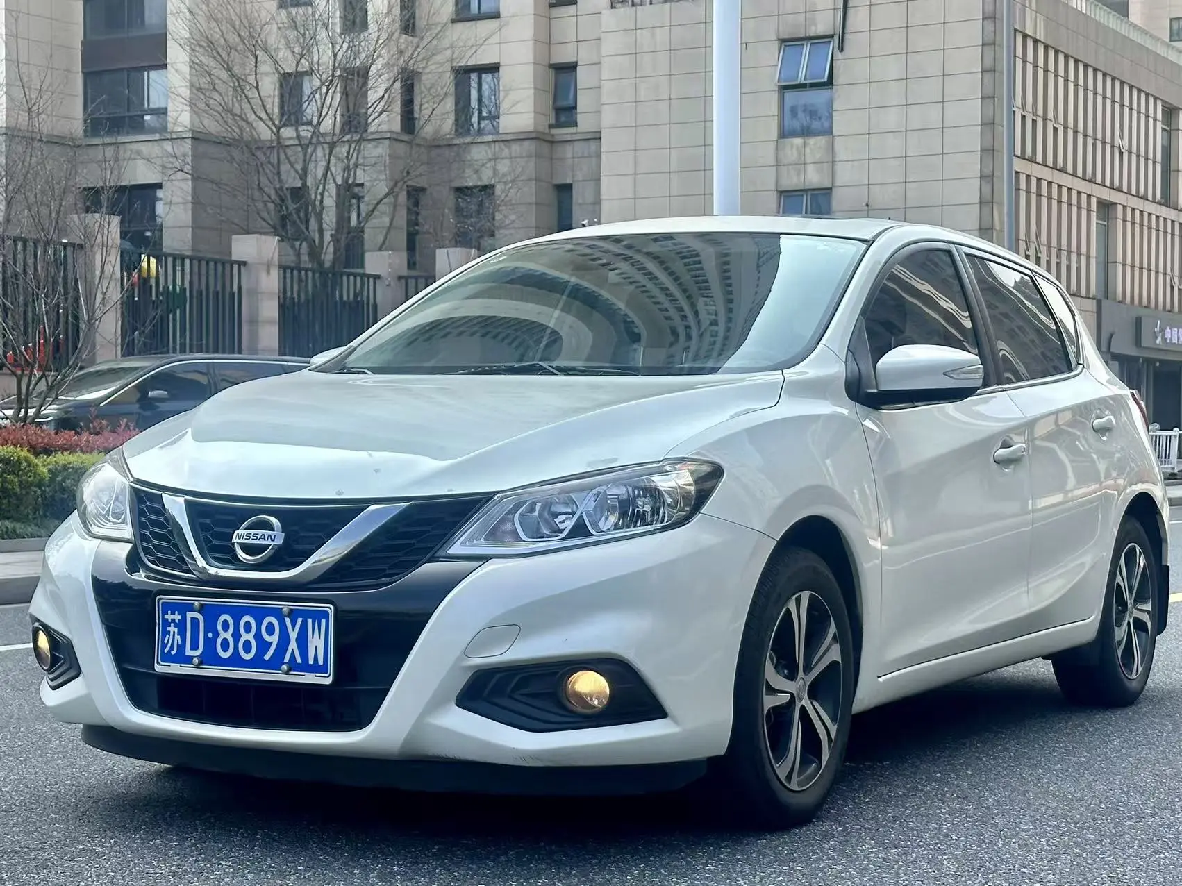 Nissan Tiida  из Китая