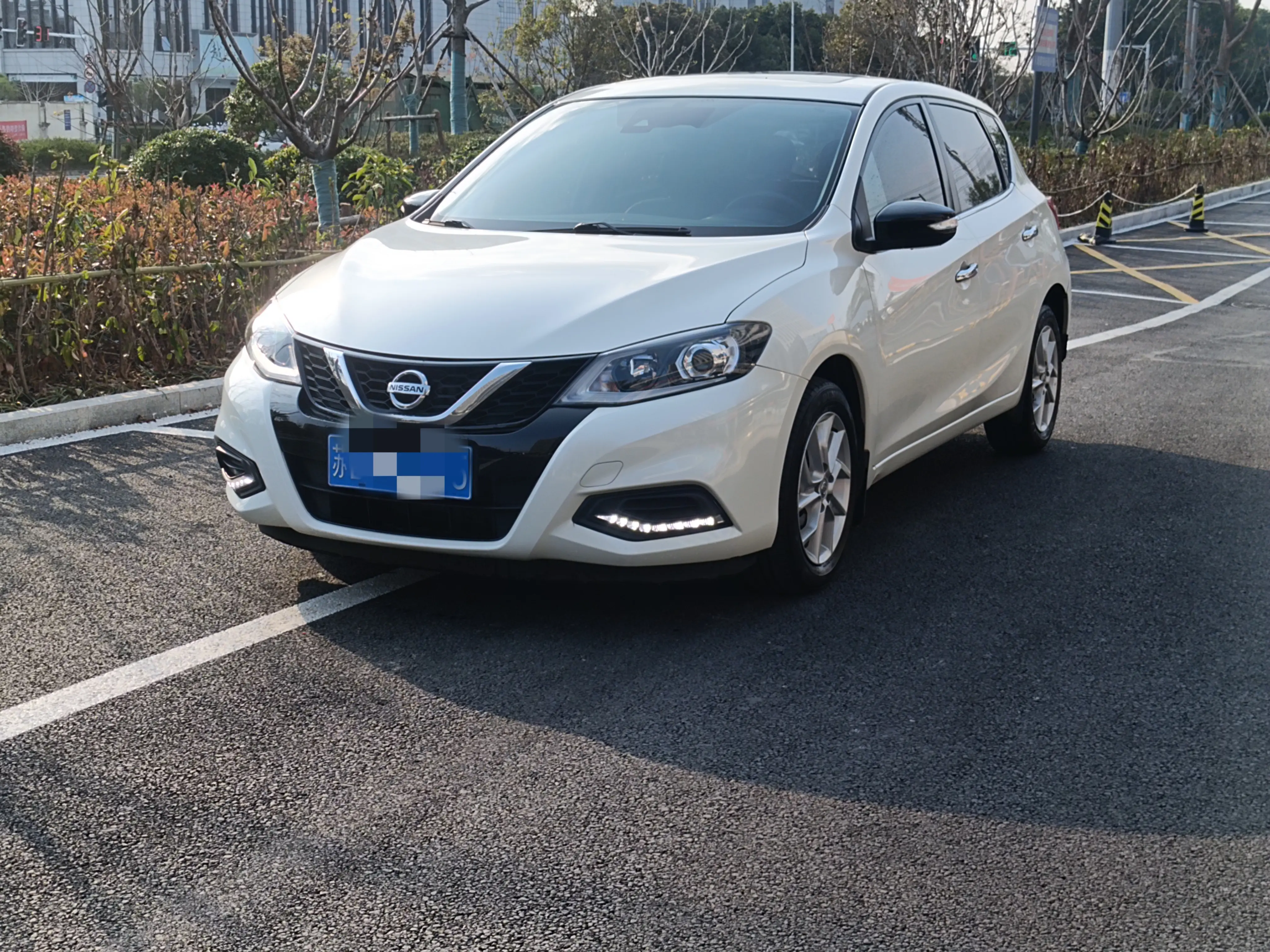 Nissan Tiida  из Китая