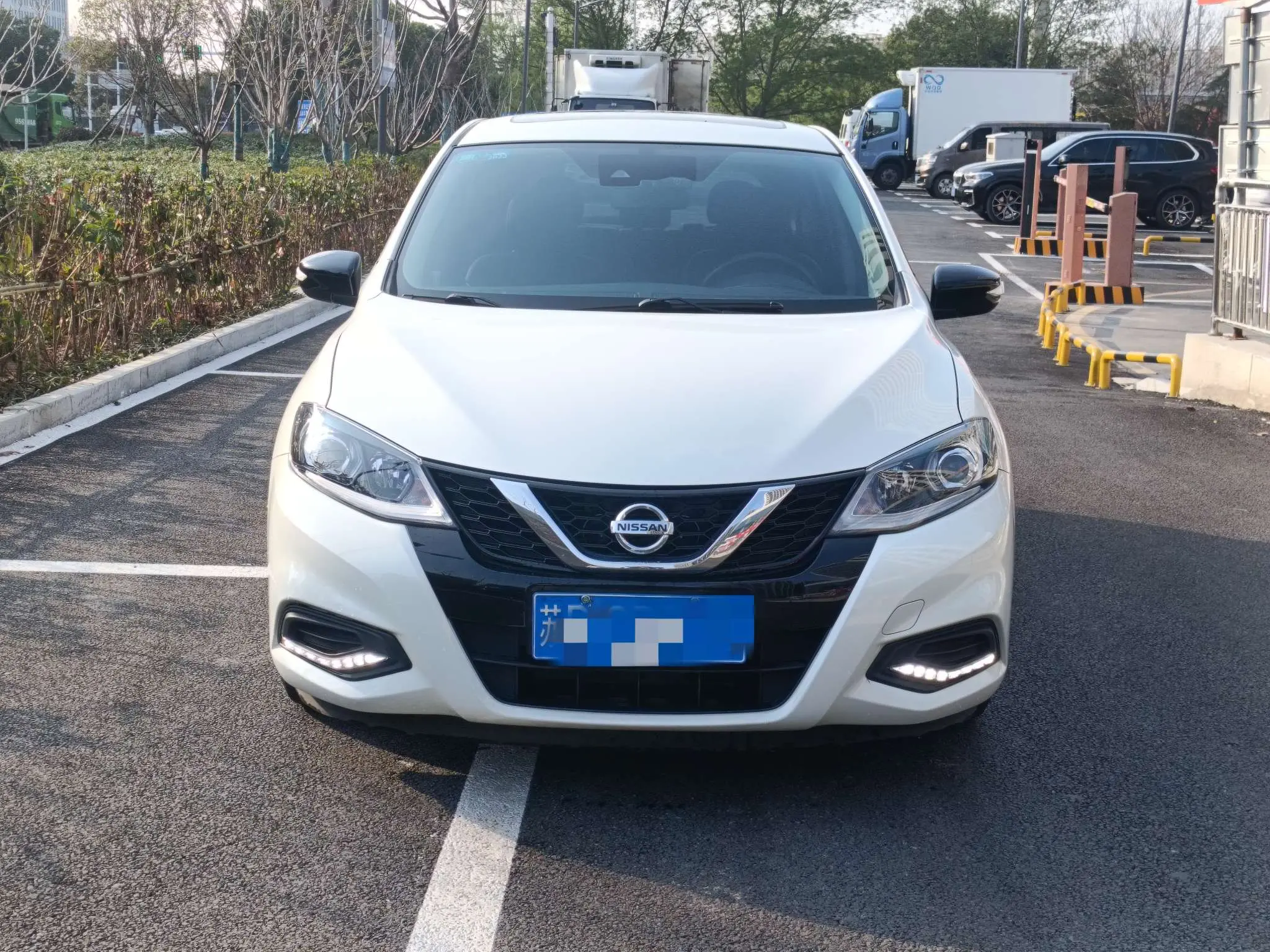 Nissan Tiida  из Китая