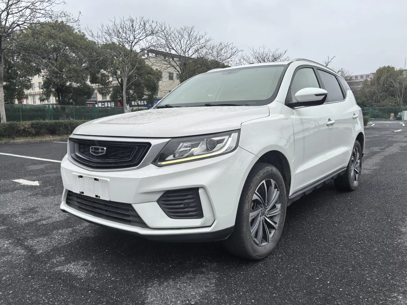 Geely Vision X6