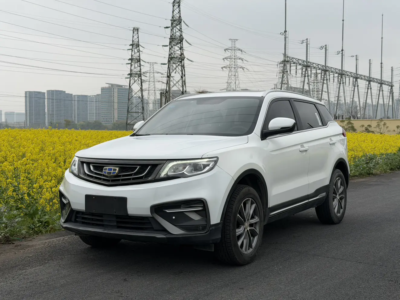 Geely Atlas