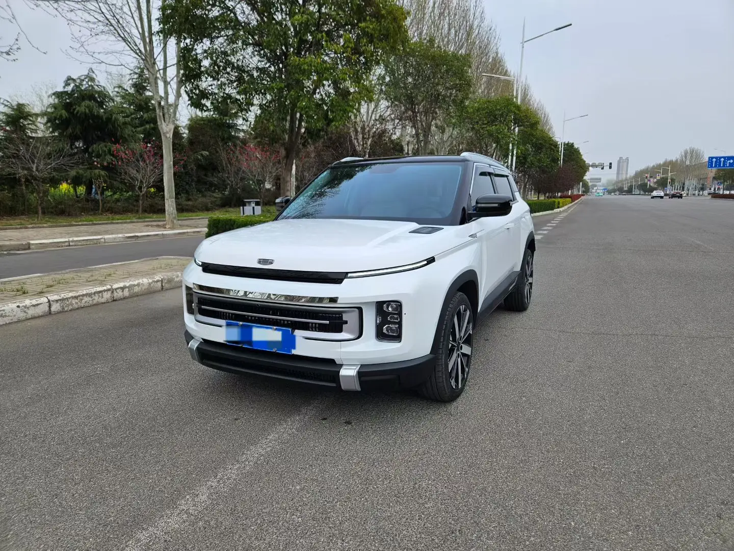 Geely ICON