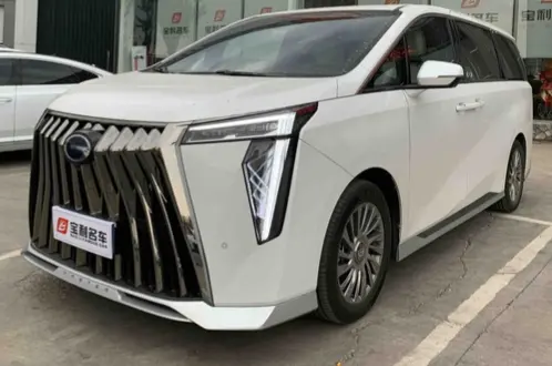 GAC Trumpchi M8