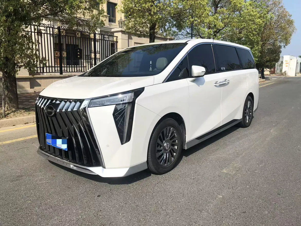 GAC Trumpchi M8