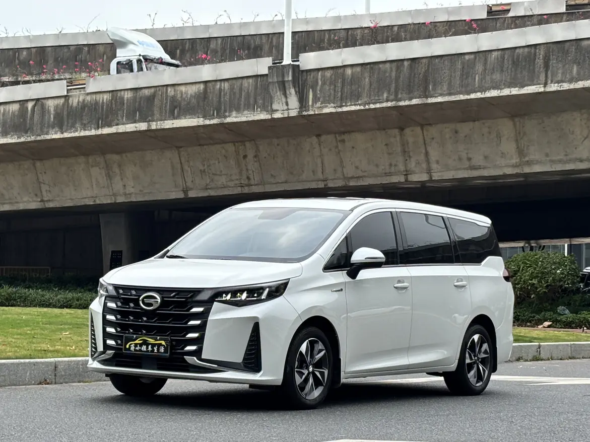 GAC Trumpchi M6