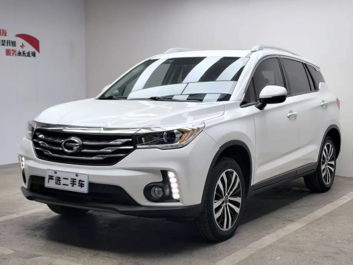 GAC Trumpchi GS4  из Китая