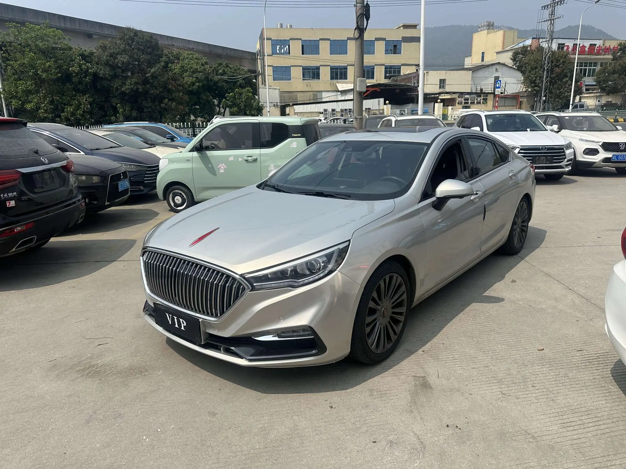 Hongqi H5 classic