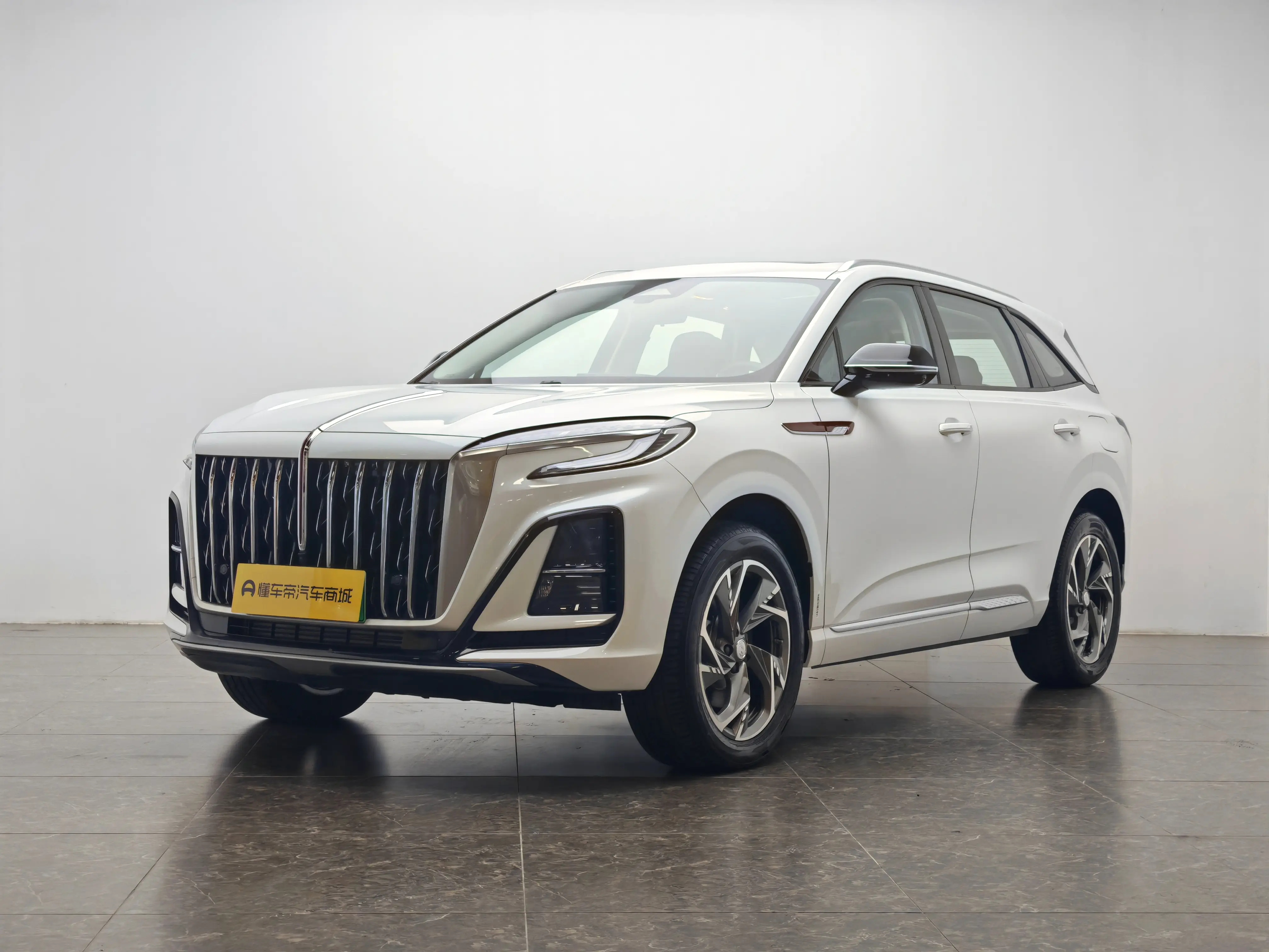 Hongqi HS3 PHEV