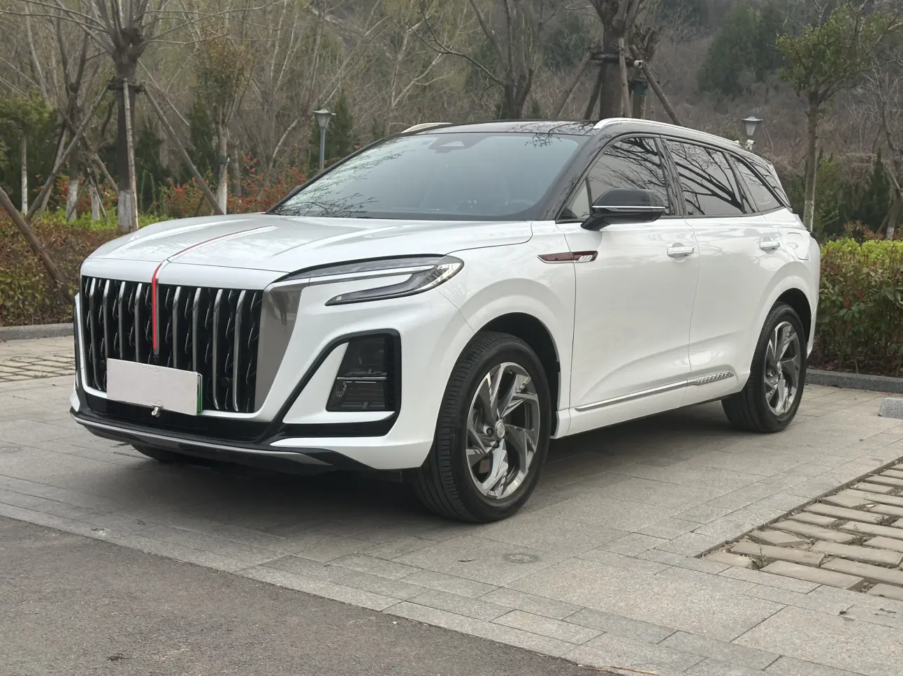 Hongqi HS3 PHEV  из Китая