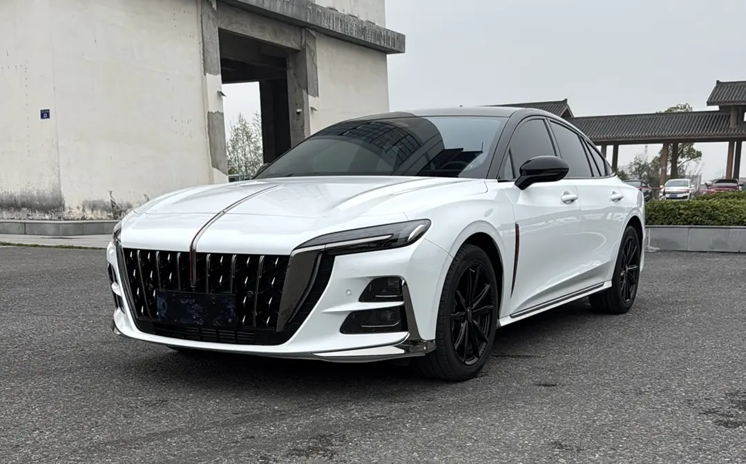 Hongqi H6