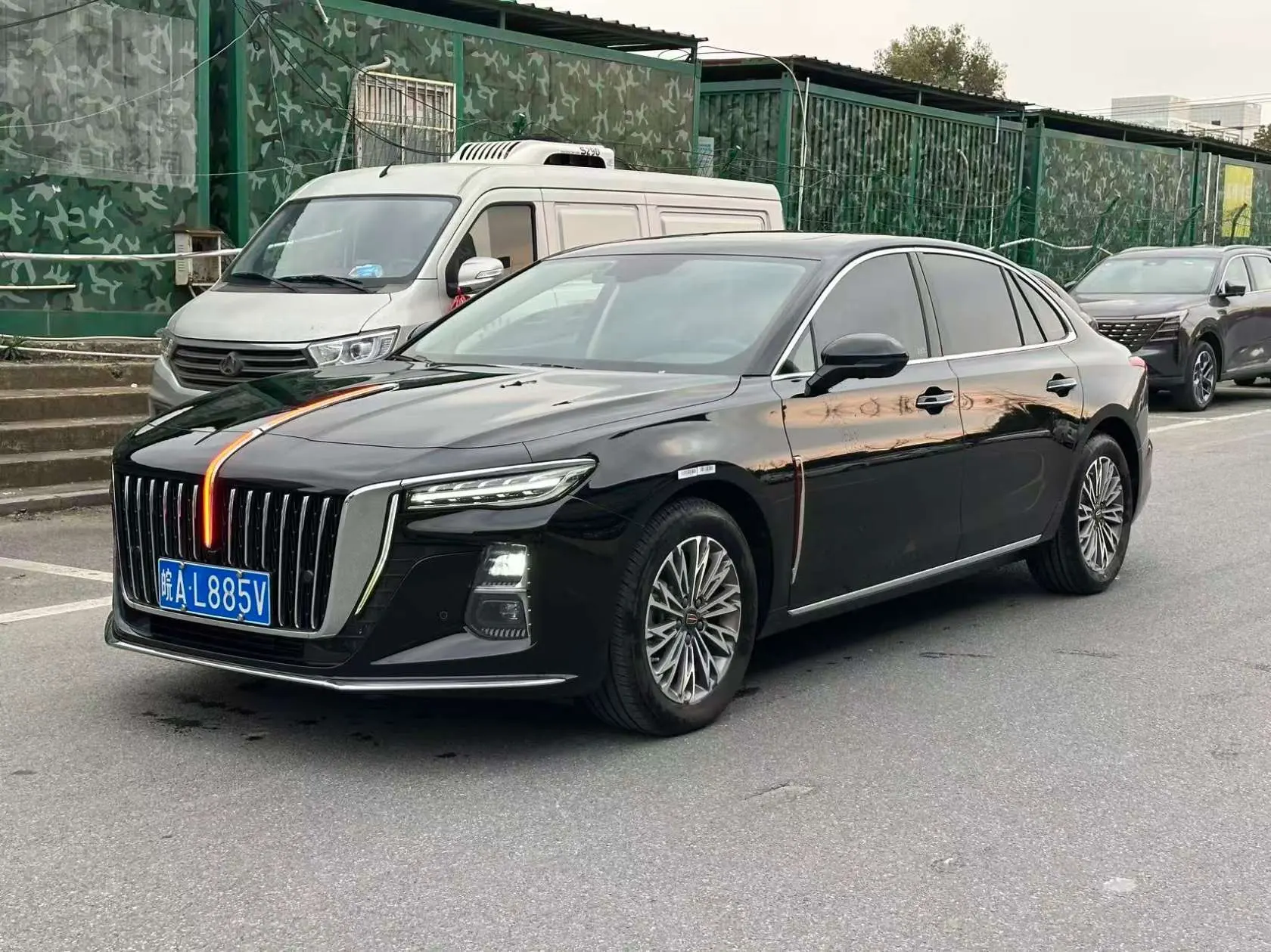 Hongqi H5