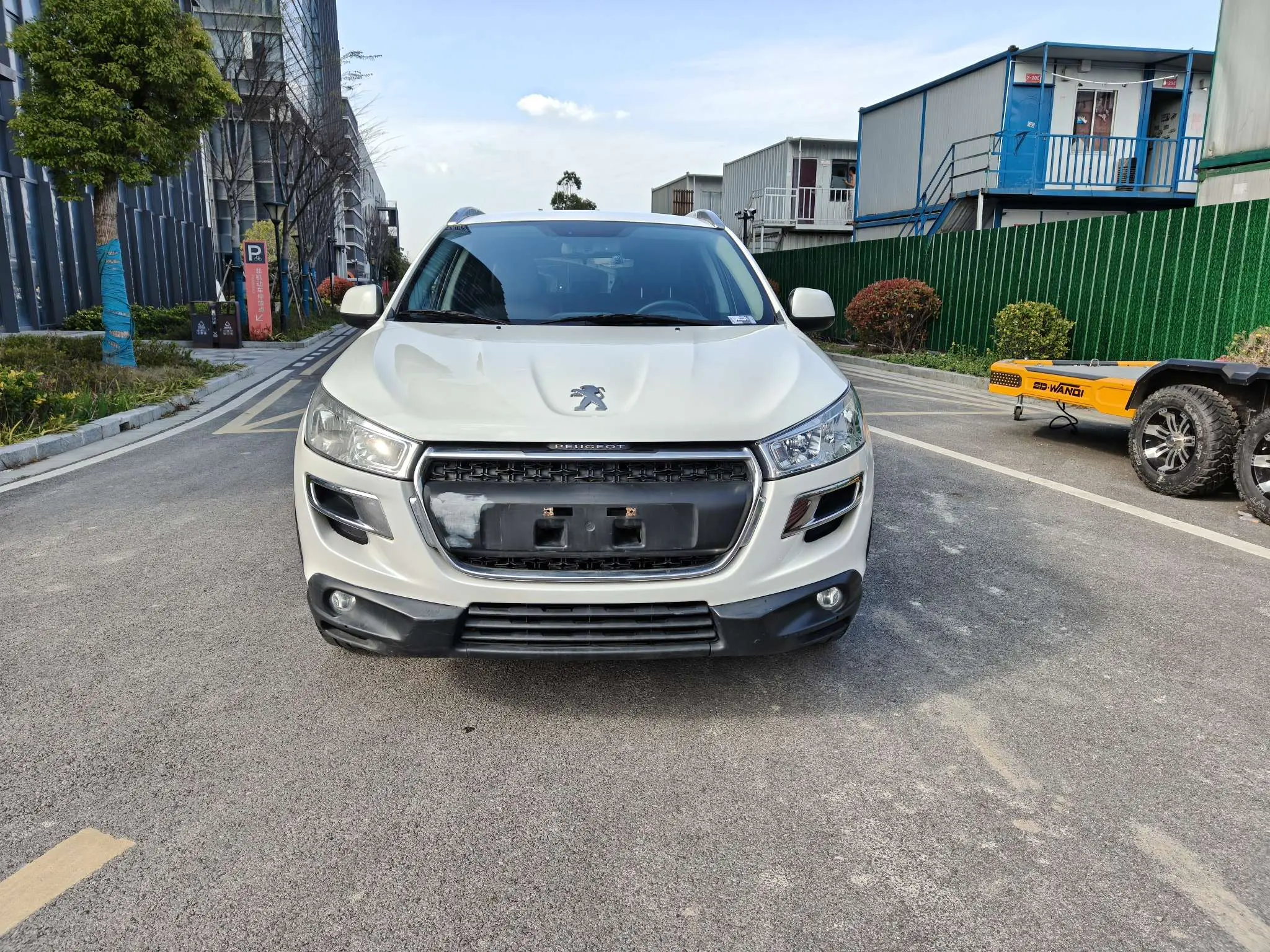 Peugeot 4008  из Китая
