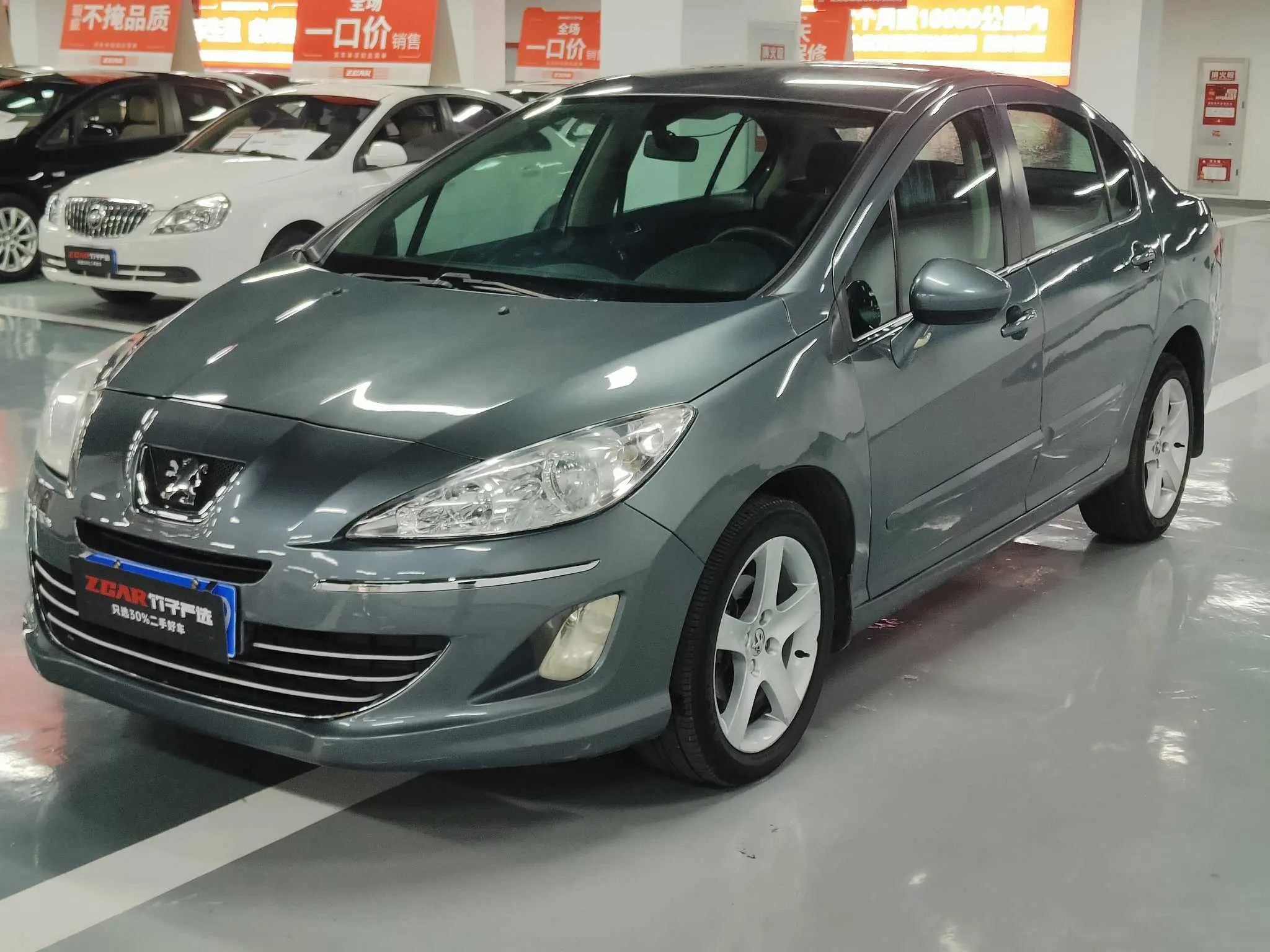 Peugeot 408