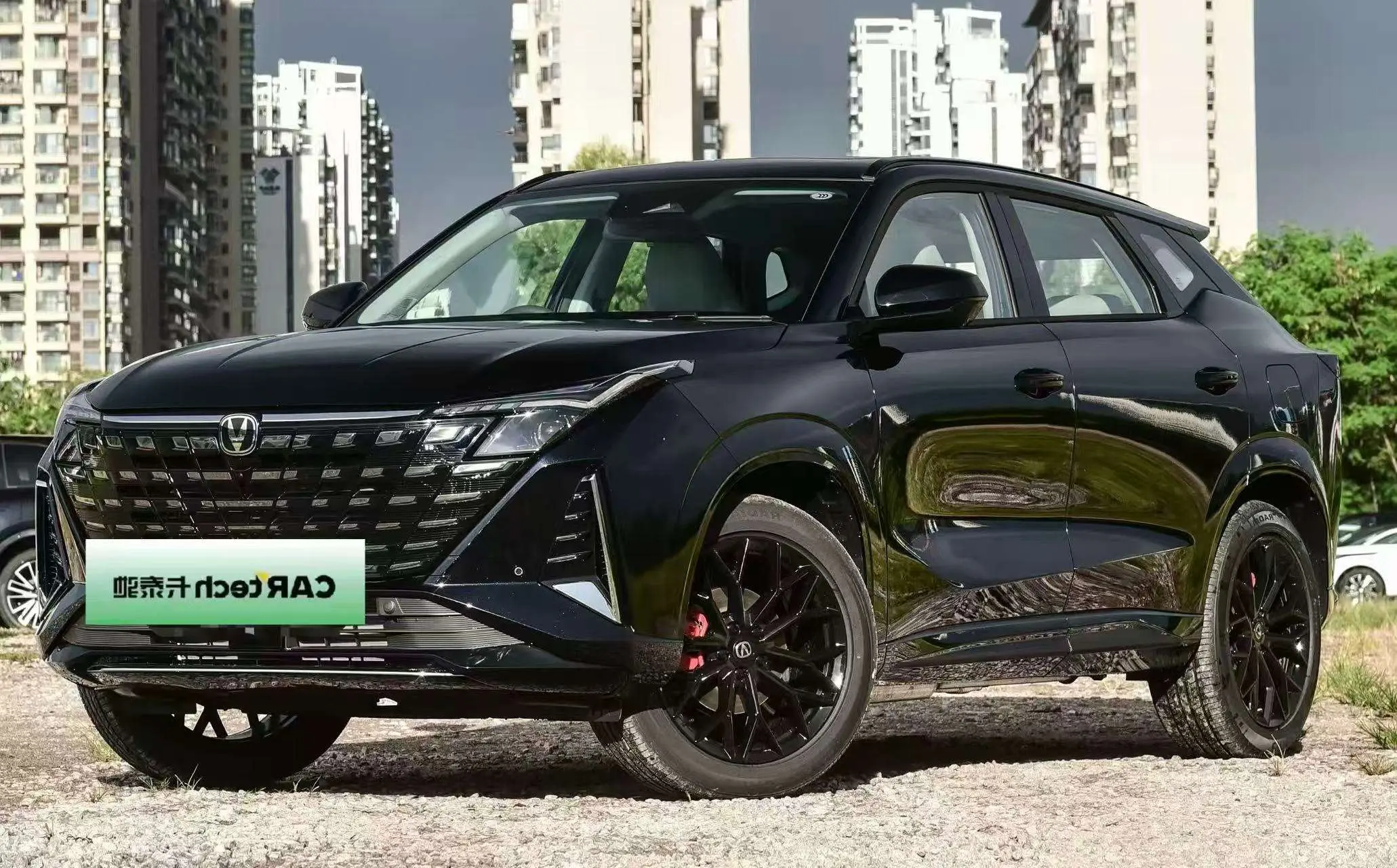 Changan UNI-Z PHEV  из Китая