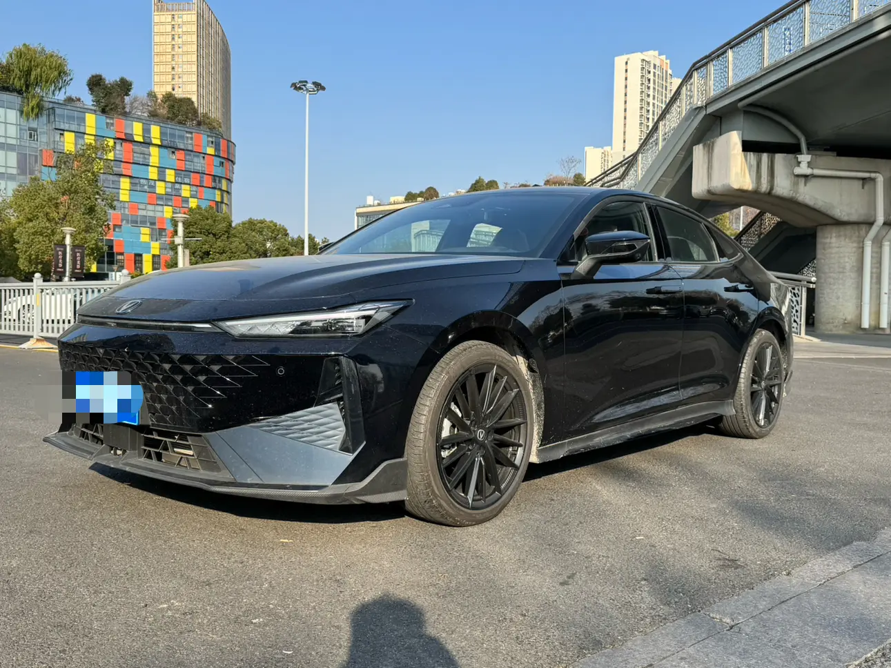 Changan UNI-V  из Китая