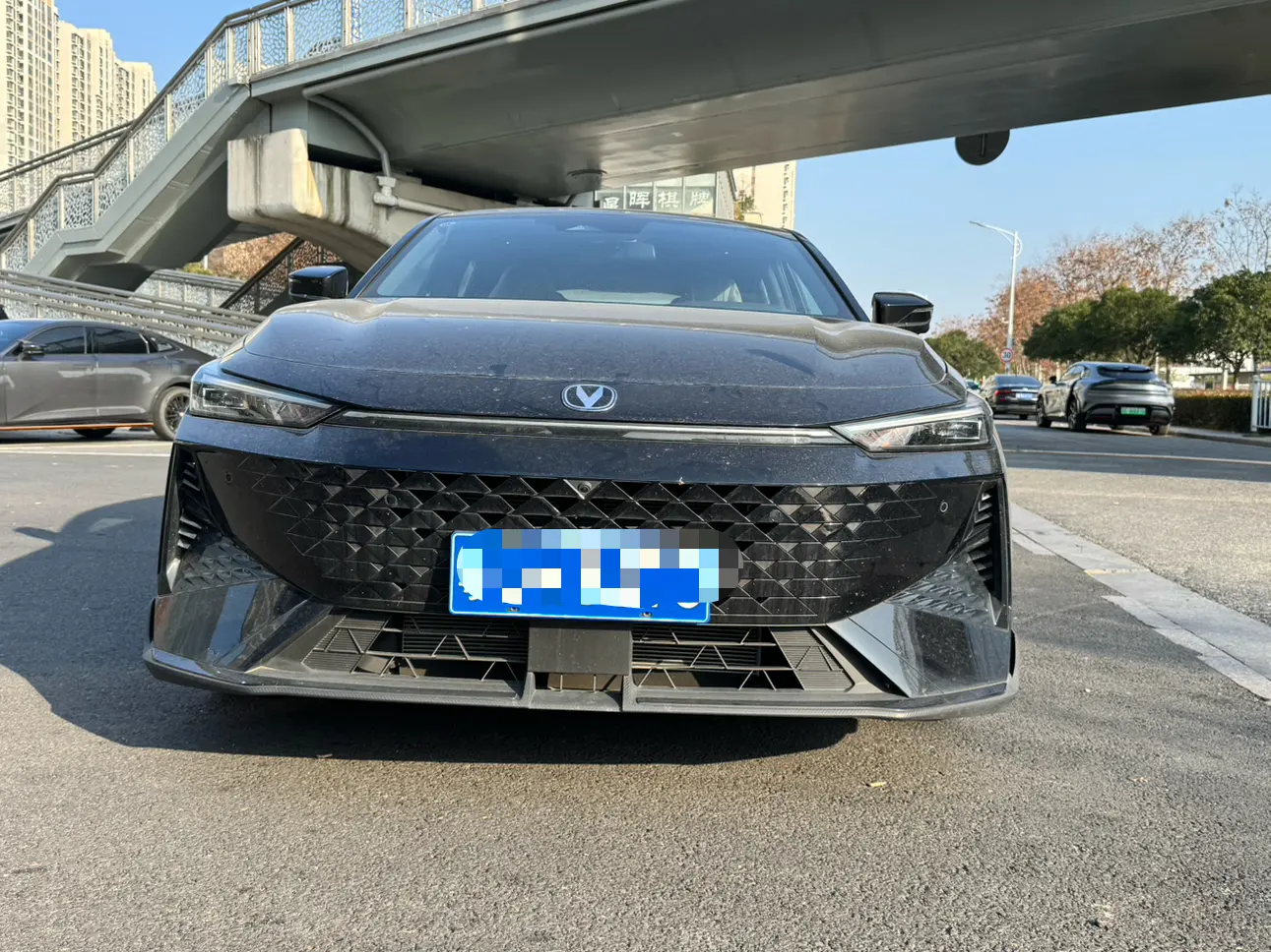 Changan UNI-V  из Китая