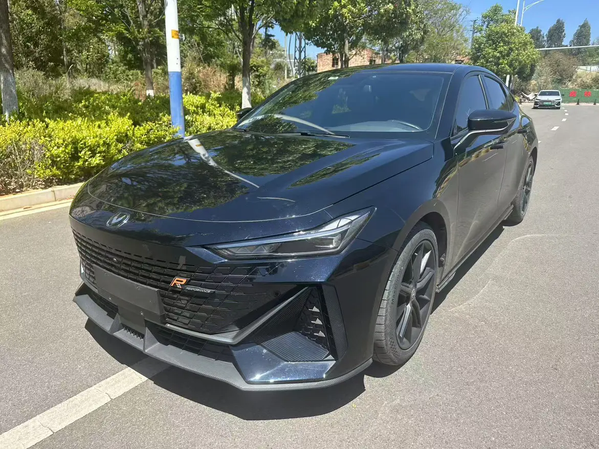 Changan UNI-V  из Китая