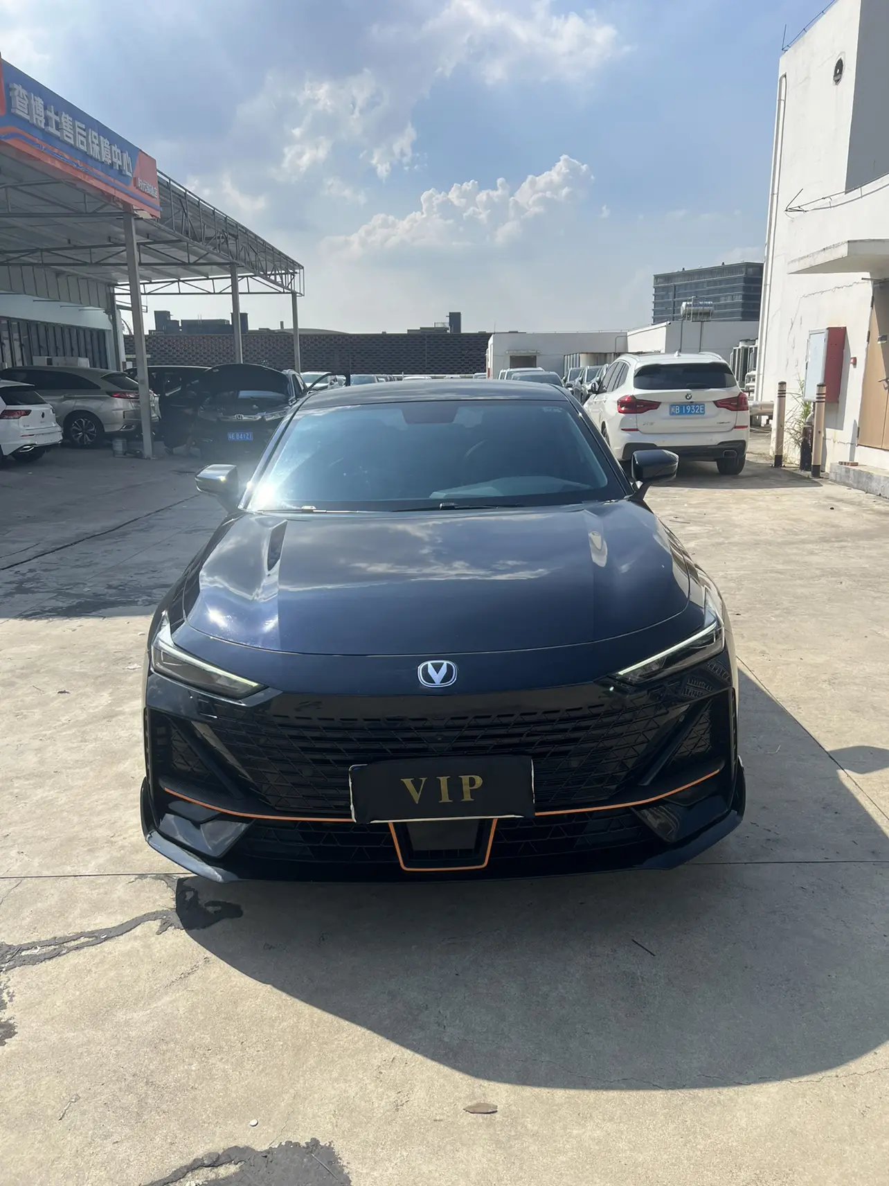 Changan UNI-V  из Китая