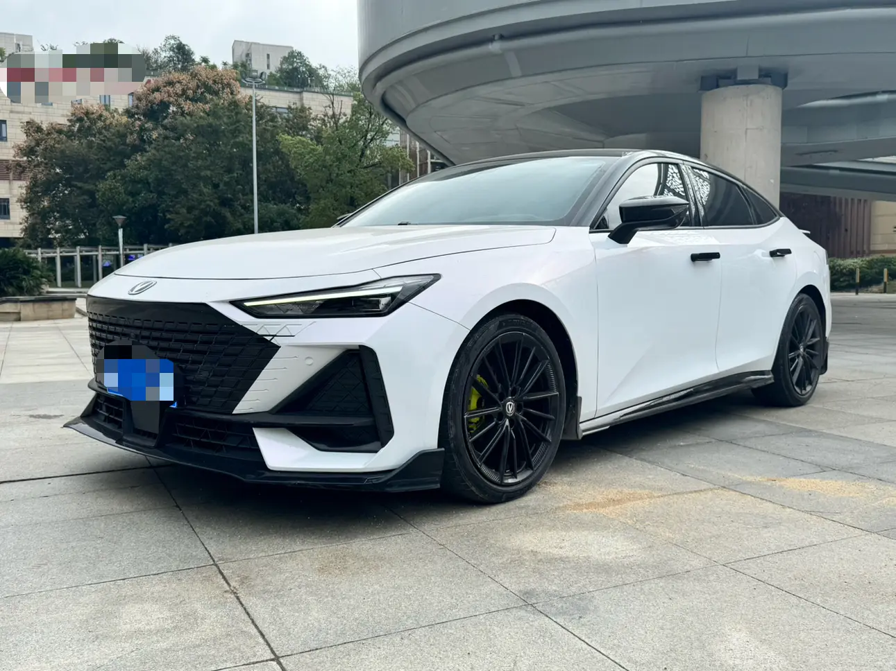 Changan UNI-V  из Китая