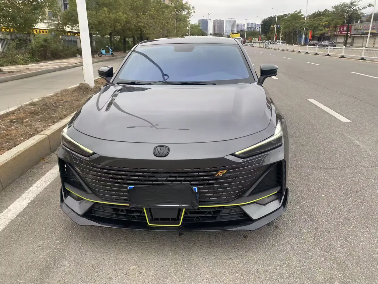 Changan UNI-V  из Китая