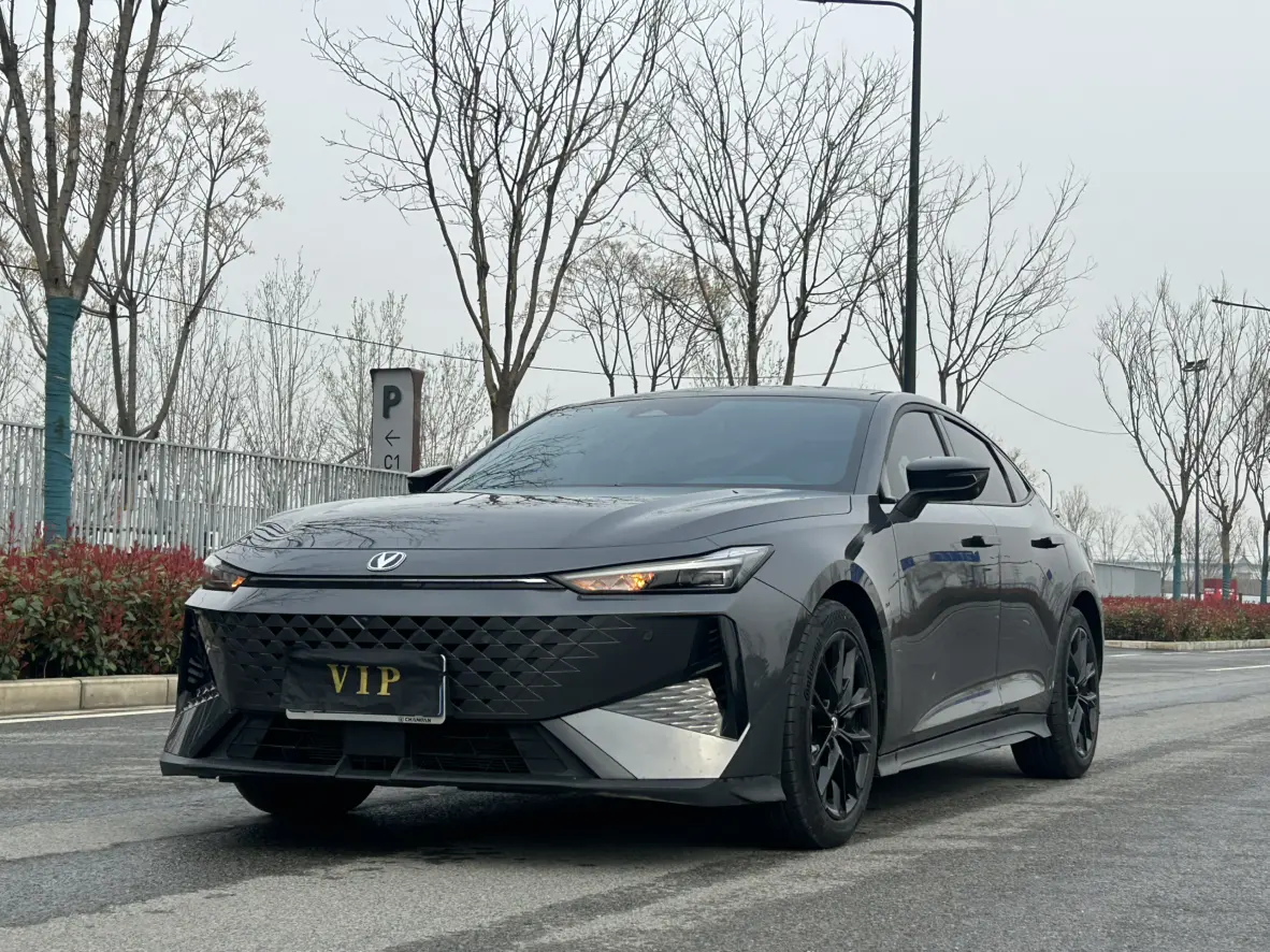 Changan UNI-V