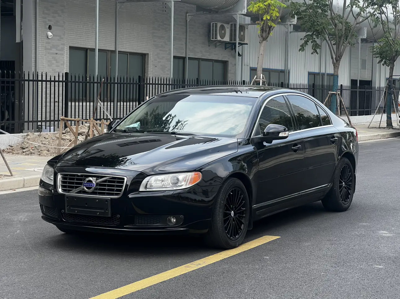 Volvo S80L