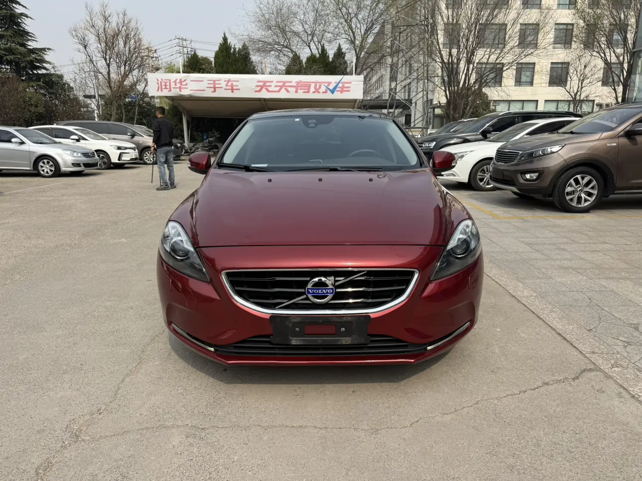 Volvo V40  из Китая