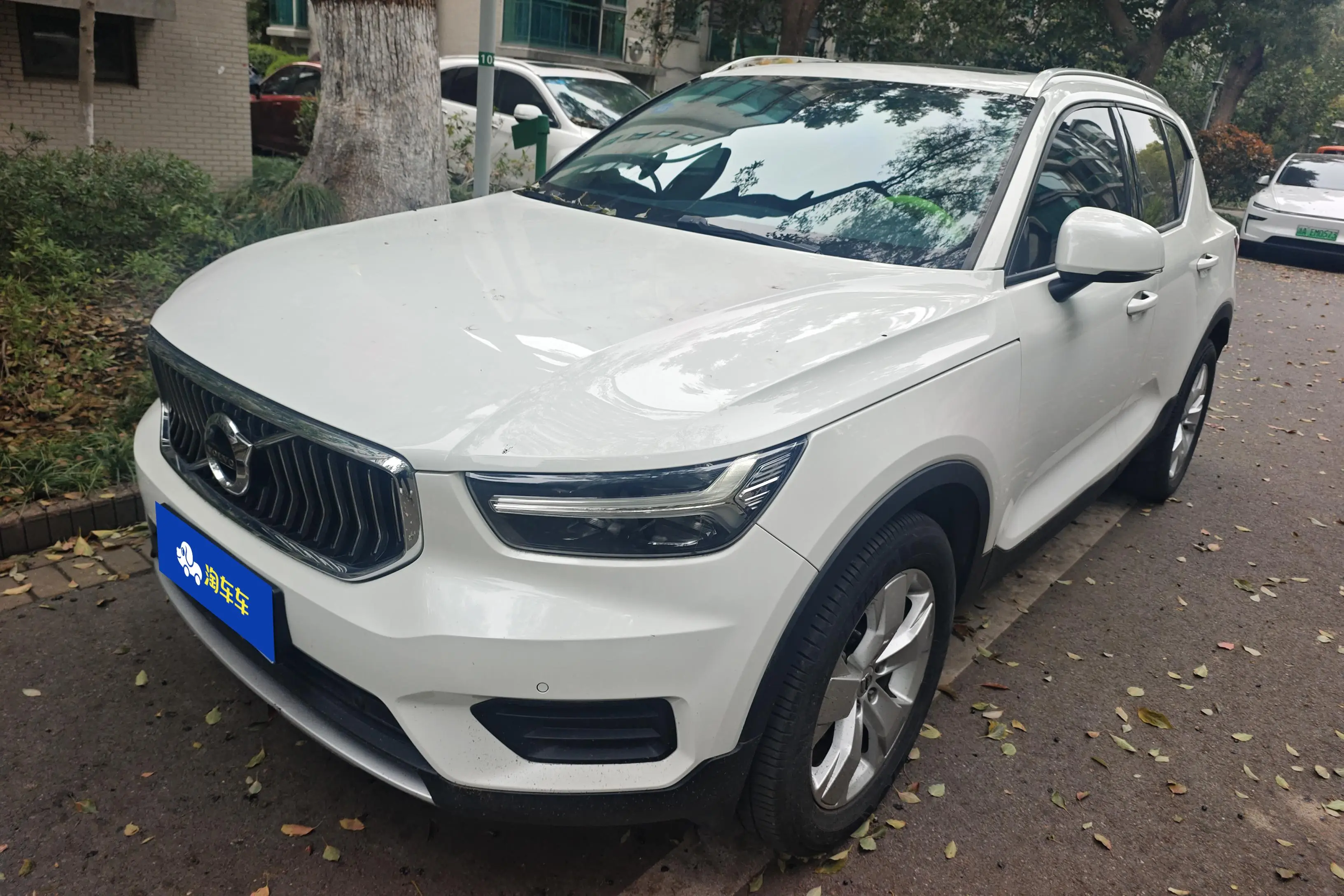 Volvo XC40  из Китая